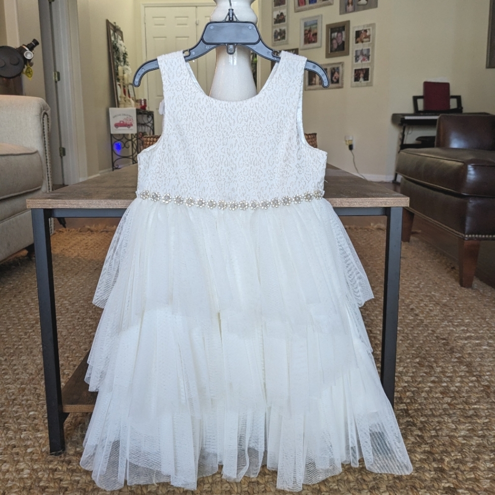 Girls Ivory and Gold Formal Dress